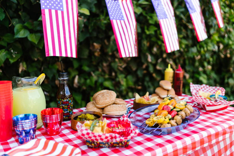 DIY FOURTH OF JULY DECORATIONS