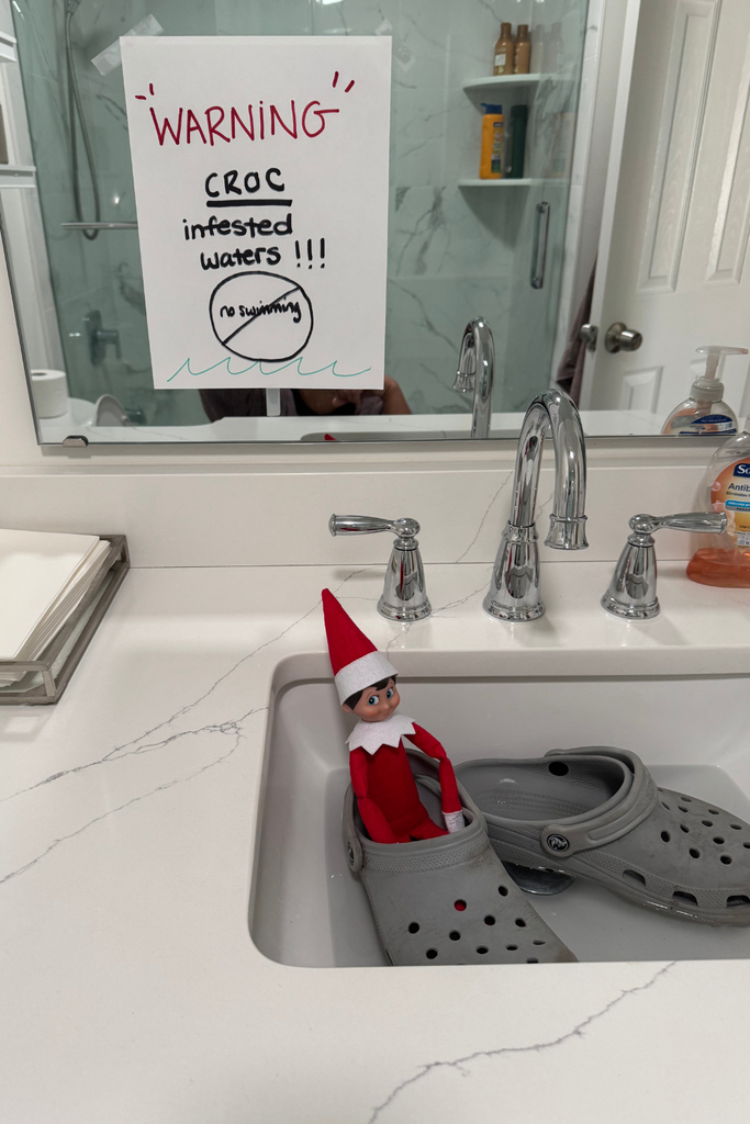funny easy elf on the shelf idea