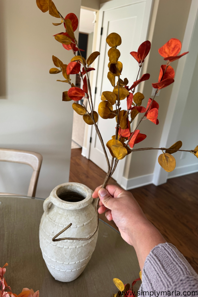 FALL FLORAL ARRANGEMENTS IN VASE