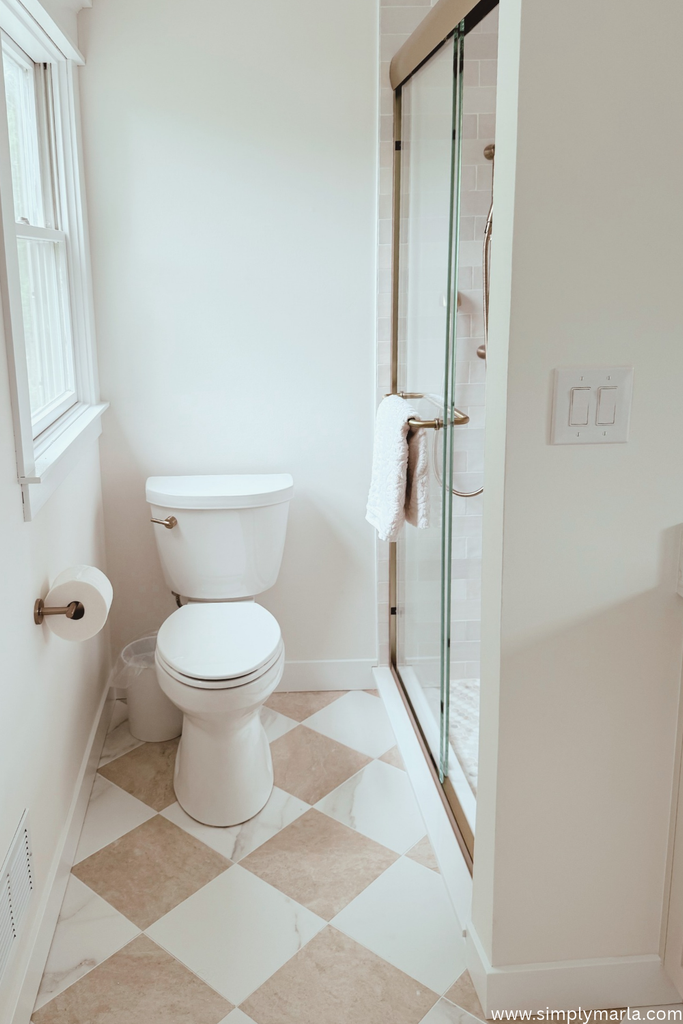 beige and white checkered bathroom